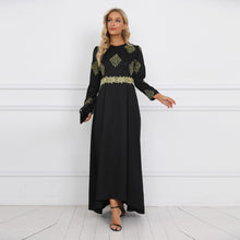 New Muslim Fashion Elegant Muslim Women's Embroidery Dress