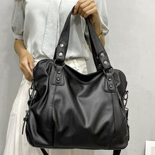 Stylish Hobo Handbag: Large Capacity